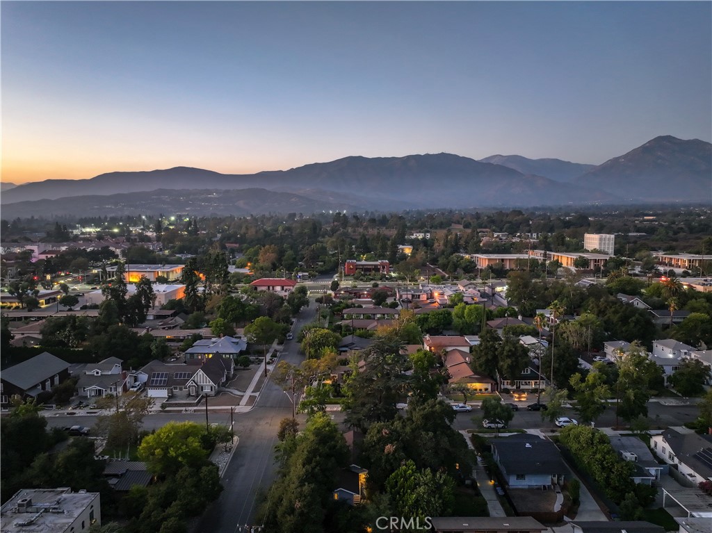 8D1E3Fb8 6Cf5 494A 9196 B15A5C0119D8 290 W 12Th Street, Claremont, Ca 91711 &Lt;Span Style='BackgroundColor:transparent;Padding:0Px;'&Gt; &Lt;Small&Gt; &Lt;I&Gt; &Lt;/I&Gt; &Lt;/Small&Gt;&Lt;/Span&Gt;