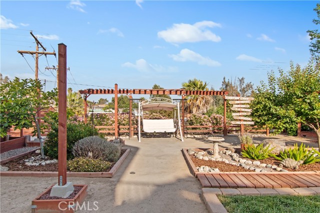 Detail Gallery Image 61 of 67 For 23101 Compass Dr, Canyon Lake,  CA 92587 - 3 Beds | 2/1 Baths