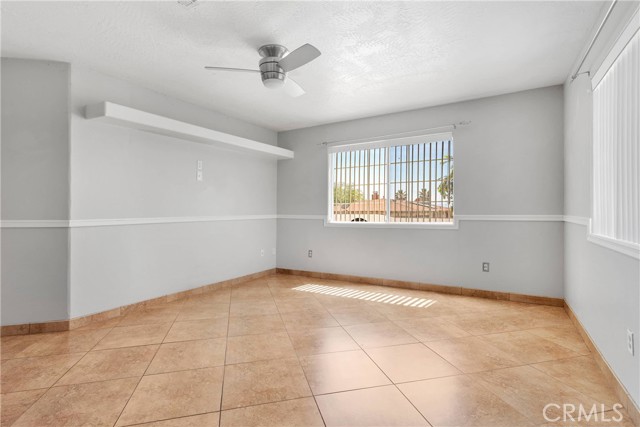 Detail Gallery Image 22 of 64 For 16158 Rimrock Rd, Apple Valley,  CA 92307 - 4 Beds | 2/1 Baths