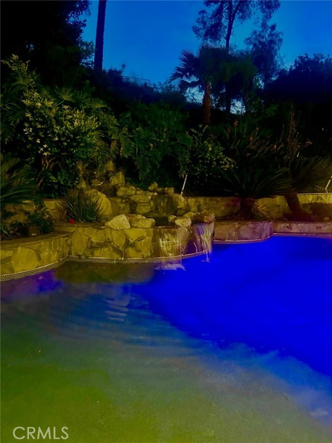 Detail Gallery Image 49 of 53 For 25432 Nottingham Ct, Laguna Hills,  CA 92653 - 5 Beds | 4/1 Baths