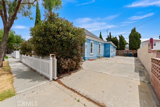 Detail Gallery Image 34 of 38 For 16412 Bixler Ave, Paramount,  CA 90723 - 2 Beds | 1 Baths
