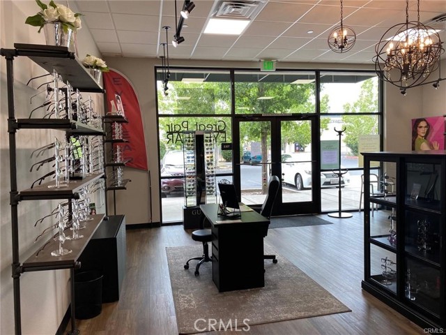 2477 Forest Avenue, Chico, California 95928, ,Commercial Lease,For Rent,2477 Forest Avenue,CRSN23221712