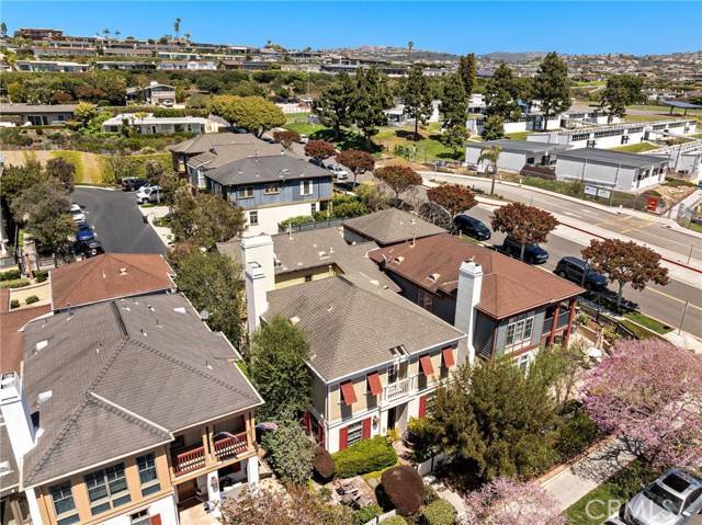 Detail Gallery Image 18 of 38 For 2741 Bungalow Pl, Corona Del Mar,  CA 92625 - 2 Beds | 2 Baths