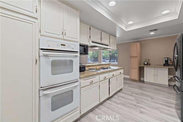 Detail Gallery Image 16 of 32 For 42901 Cinema Ave, Lancaster,  CA 93534 - 4 Beds | 2 Baths