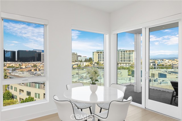 Detail Gallery Image 2 of 64 For 3700 Rivington, Irvine,  CA 92612 - 2 Beds | 2/1 Baths