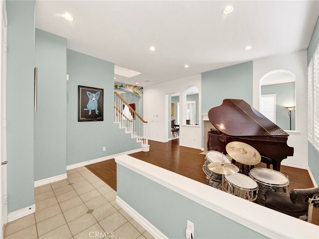 MLS #SR25268916 image #14