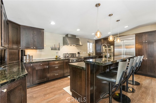 Detail Gallery Image 6 of 33 For 3165 Bermuda Dr, Costa Mesa,  CA 92626 - 3 Beds | 2 Baths