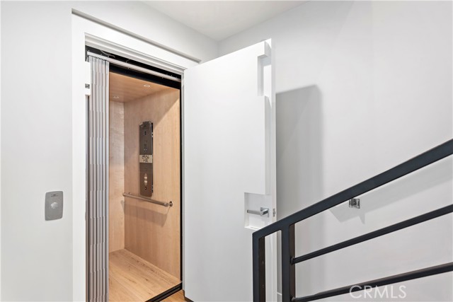 8d22b781 1e3f 4307 8e62 Ad79f30d4910