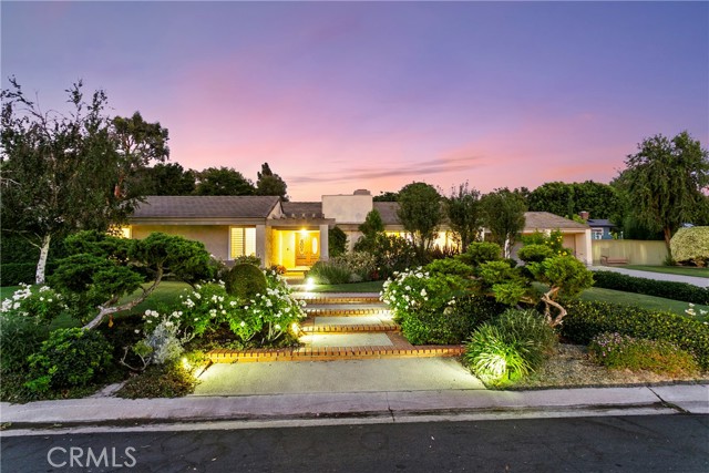 9292 Hidden Valley Drive, Villa Park CA: https://media.crmls.org/medias/8d2345e4-4d52-4cf0-99b7-d4f9975ea120.jpg