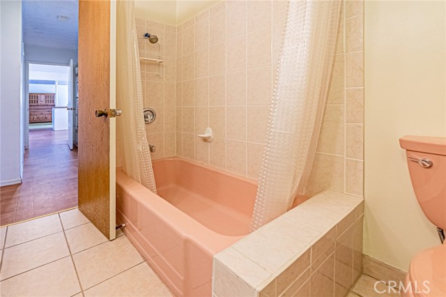 11511 Margie Lane, Garden Grove CA: https://media.crmls.org/medias/8d23c73a-2c22-4a0b-8f99-021317232675.jpg