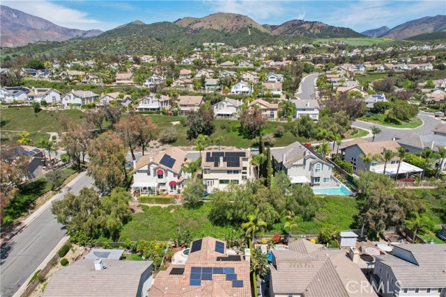 21391 Birdhollow Drive, Trabuco Canyon CA: https://media.crmls.org/medias/8d24748e-8689-40a4-b870-ca04731ad912.jpg