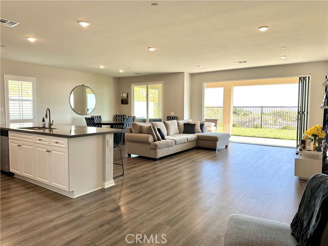 Detail Gallery Image 25 of 50 For 24897 Miners View Ln, Moreno Valley,  CA 92557 - 4 Beds | 2/1 Baths