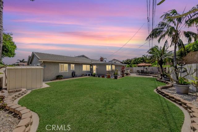 Detail Gallery Image 3 of 38 For 16781 Daisy Ave, Fountain Valley,  CA 92708 - 4 Beds | 3/1 Baths