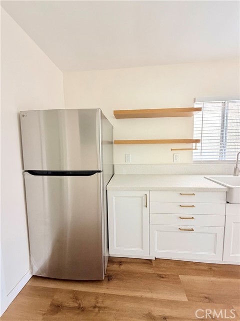 Detail Gallery Image 17 of 30 For 1316 N Hollywood Way, Burbank,  CA 91505 - 2 Beds | 1 Baths