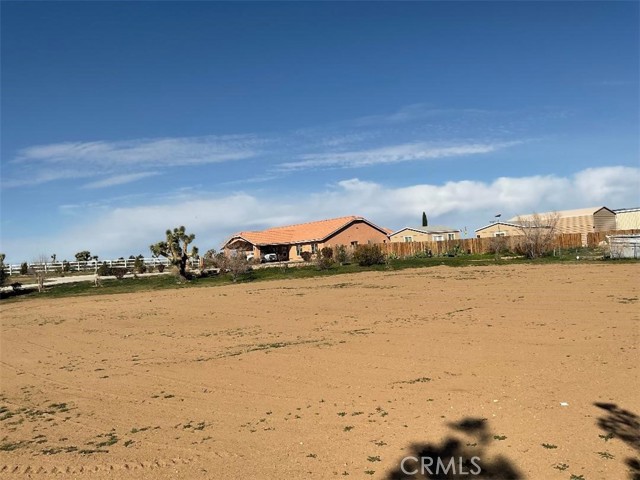 Detail Gallery Image 5 of 40 For 9628 7th, Victorville,  CA 92392 - 5 Beds | 3 Baths