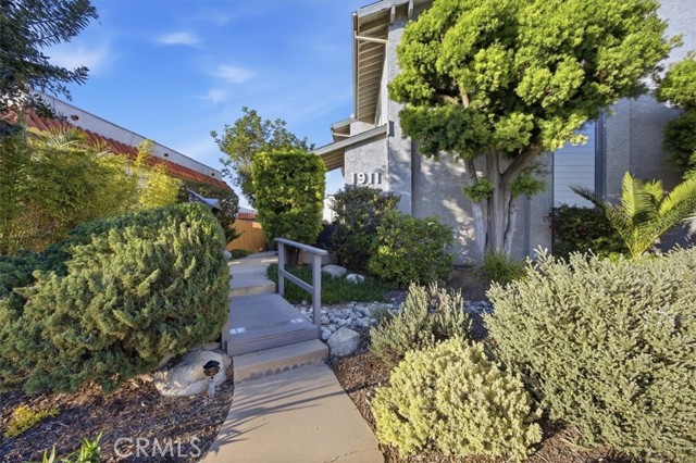 Detail Gallery Image 31 of 32 For 1911 Rockefeller Ln #E,  Redondo Beach,  CA 90278 - 2 Beds | 1/1 Baths