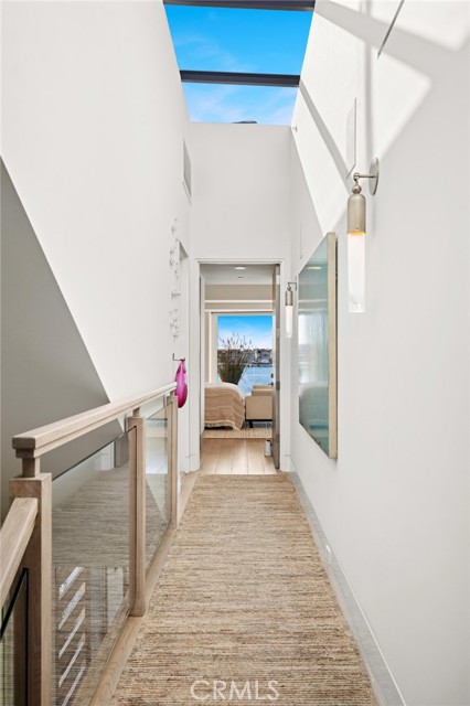 Image 31 of 62 For 304 Bay Front