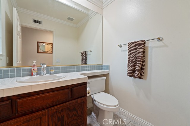 11648 Mariposa Bay Lane, Porter Ranch CA: https://media.crmls.org/medias/8d2659dc-1bb2-446c-be41-6eec687d1bfd.jpg