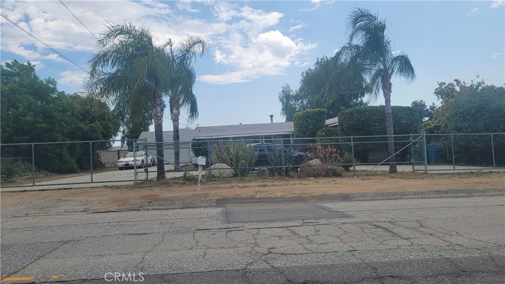 8D271Dfc 1050 4Df1 9Ba2 6A985A43477B 477 County Line Road, Calimesa, Ca 92320 &Lt;Span Style='BackgroundColor:transparent;Padding:0Px;'&Gt; &Lt;Small&Gt; &Lt;I&Gt; &Lt;/I&Gt; &Lt;/Small&Gt;&Lt;/Span&Gt;