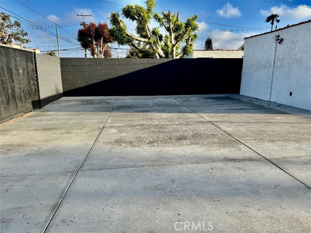 Detail Gallery Image 44 of 52 For 1040 S Grevillea Ave, Inglewood,  CA 90301 - 2 Beds | 2 Baths