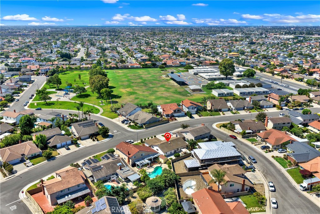 MLS #OC26160499 image #24
