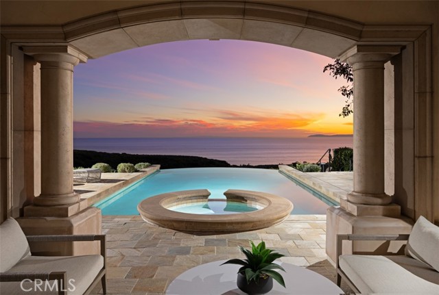 50 Pelican Crest, Newport Coast CA: https://media.crmls.org/medias/8d294e0d-8cfc-4505-9c6b-cef36fd39151.jpg