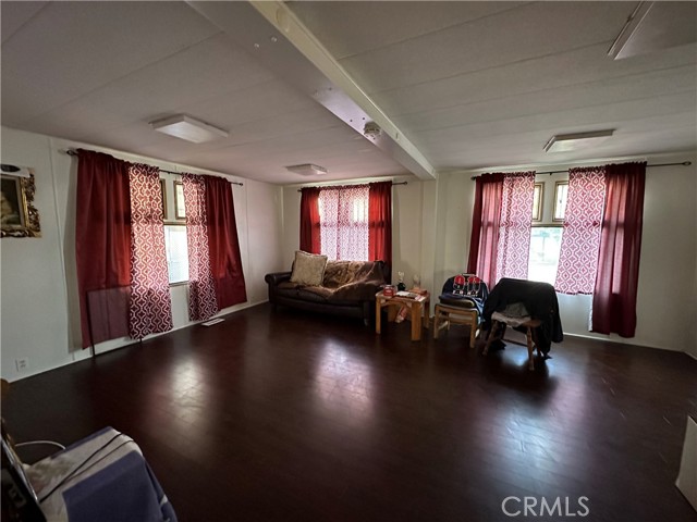 12813 Seventh, Yucaipa CA: https://media.crmls.org/medias/8d29b066-5dc3-4fd0-a0f1-425385c44c14.jpg