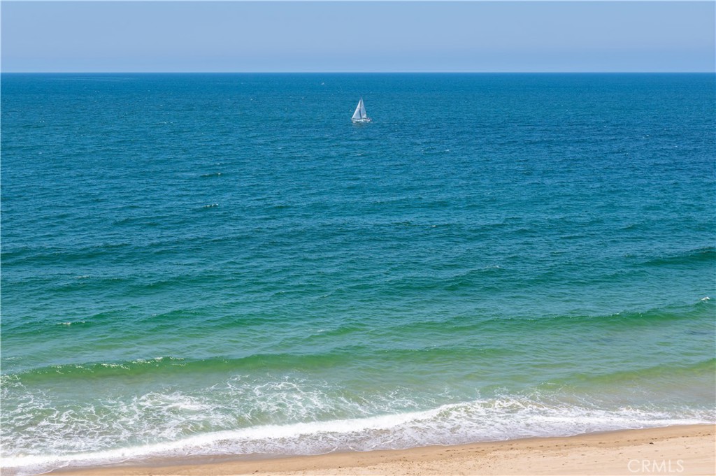 https://media.crmls.org/medias/8d2a15be-e554-4829-9f53-9772019db78a.jpg?preset=X-Large