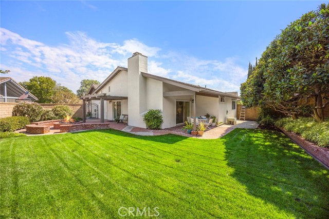 5851 Via Santana, Yorba Linda CA: https://media.crmls.org/medias/8d2a50f7-7b01-4129-9c5d-efc074b4d88f.jpg
