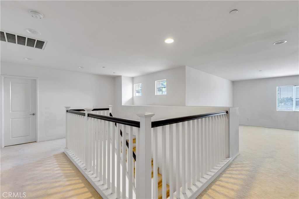 MLS #AR25100495 img 27