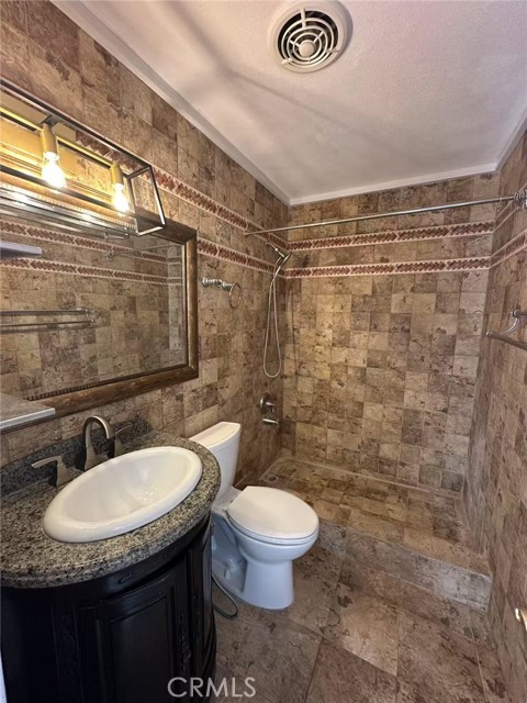 Detail Gallery Image 10 of 15 For 3681 Baylor St, Irvine,  CA 92614 - 3 Beds | 2 Baths