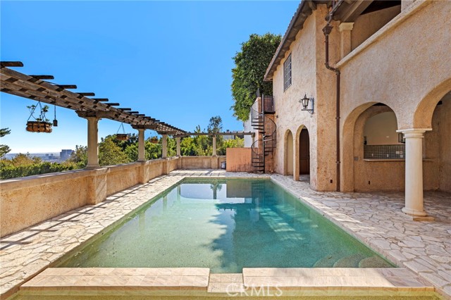 Detail Gallery Image 51 of 74 For 1316 Beverly Grove Pl, Beverly Hills,  CA 90210 - 5 Beds | 7/2 Baths