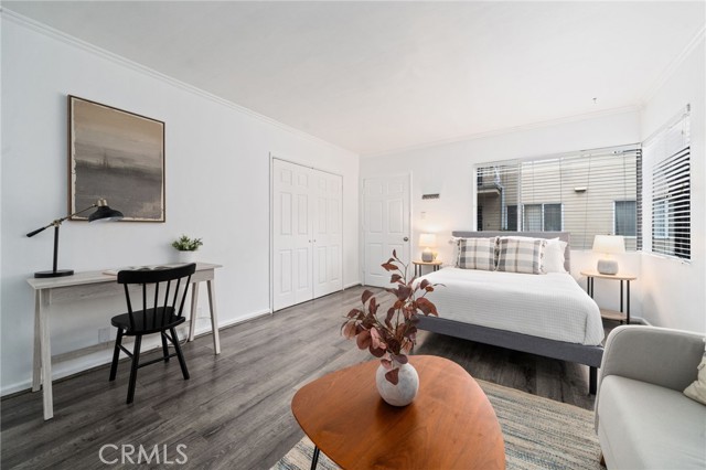 617 Cedar Avenue, Long Beach CA: https://media.crmls.org/medias/8d2d6e9a-af74-41e2-b23b-8cb35b9bdc35.jpg