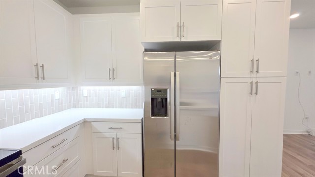 Detail Gallery Image 9 of 39 For 12951 Paradiso Dr #107,  Corona,  CA 92880 - 3 Beds | 3/1 Baths