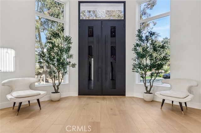 Detail Gallery Image 7 of 75 For 10511 Mary Bell Ave, Shadow Hills,  CA 91040 - 5 Beds | 5/1 Baths