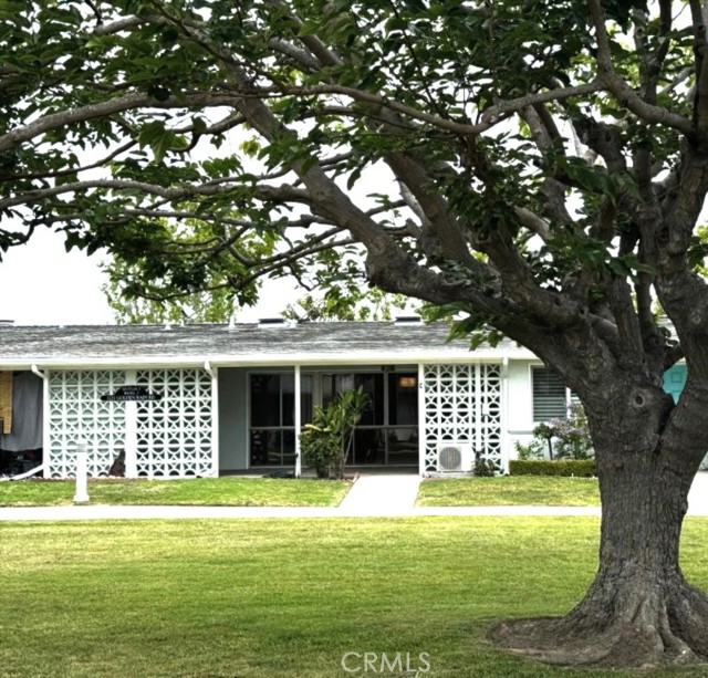 Detail Gallery Image 1 of 17 For 1221 Golden Rain Rd 3c,  Seal Beach,  CA 90740 - 1 Beds | 1 Baths