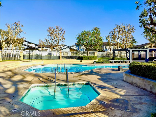 Detail Gallery Image 19 of 19 For 894 California Privado, Ontario,  CA 91762 - 2 Beds | 2/1 Baths