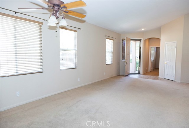 Detail Gallery Image 8 of 24 For 30874 Crystalaire, Temecula,  CA 92591 - 3 Beds | 2 Baths