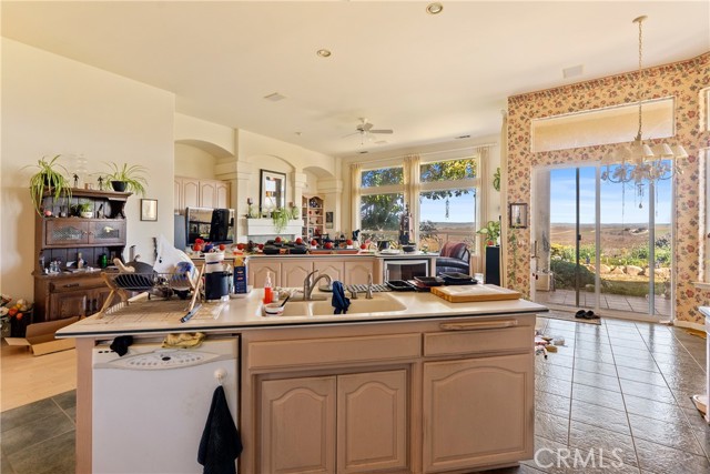Detail Gallery Image 44 of 69 For 4774 Mill Road, Paso Robles,  CA 93446 - 7 Beds | 4/1 Baths