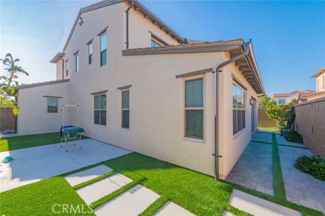 Detail Gallery Image 6 of 34 For 116 Imagination Trl, Irvine,  CA 92620 - 4 Beds | 3/1 Baths