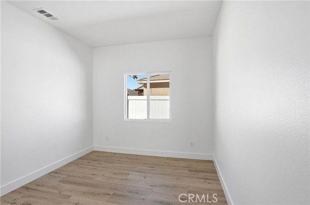 Detail Gallery Image 28 of 42 For 329 Sparkler, Perris,  CA 92571 - 4 Beds | 2 Baths