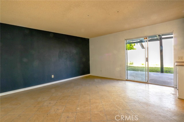 Detail Gallery Image 11 of 32 For 8657 Cedar Dr, Rancho Cucamonga,  CA 91730 - 4 Beds | 2/1 Baths