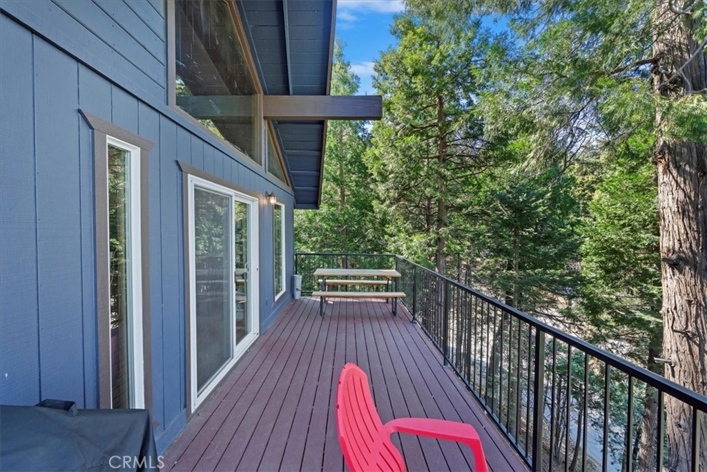 MLS #OC25041566 img 30