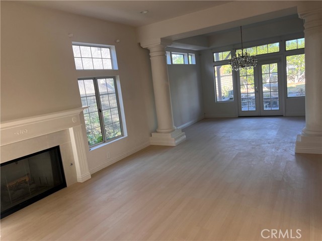 Detail Gallery Image 4 of 40 For 5300 La Fiesta, Yorba Linda,  CA 92887 - 5 Beds | 4/1 Baths
