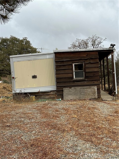 19645 Water Canyon Road, Tehachapi CA: https://media.crmls.org/medias/8d353804-8020-4cc8-8d95-b0b87e56daec.jpg