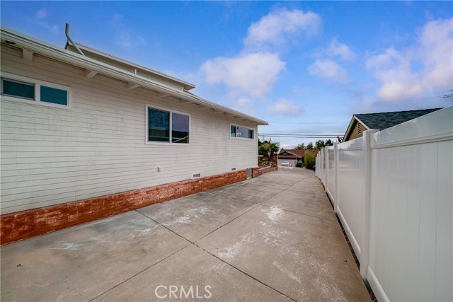 2423 Rockdell Street, La Crescenta CA: https://media.crmls.org/medias/8d35a020-31c3-46c7-b911-ecd76bc0775b.jpg