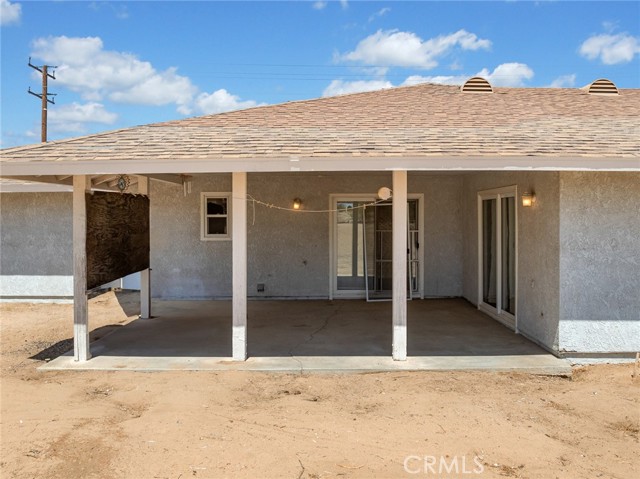 18425 Owatonna Road, Apple Valley CA: https://media.crmls.org/medias/8d35a075-66fe-4ecc-a10e-4d3e0ec580d4.jpg