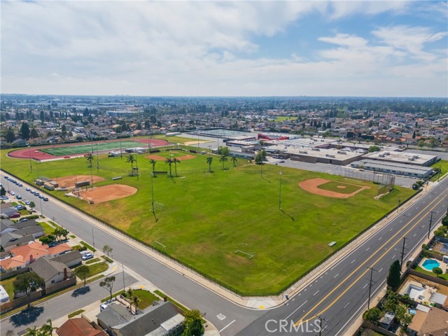 Detail Gallery Image 20 of 20 For 12062 W Edinger Spc 19, Santa Ana,  CA 92704 - 3 Beds | 2 Baths