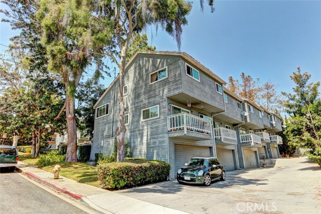 1917 Nelson Avenue, Redondo Beach, California 90278, 3 Bedrooms Bedrooms, ,1 BathroomBathrooms,Residential,Sold,Nelson,SB16755620