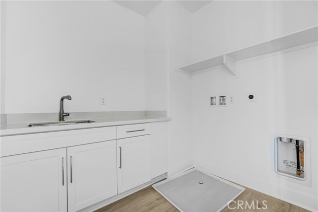 27409 Creekwood Lane, Valencia CA: https://media.crmls.org/medias/8d3749a5-33dd-4085-ab19-fd52c8958051.jpg